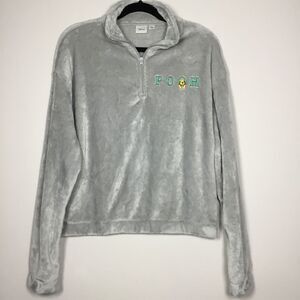 Pooh Bear Disney light grey fluffy sweater cozy warm college y2k style size M